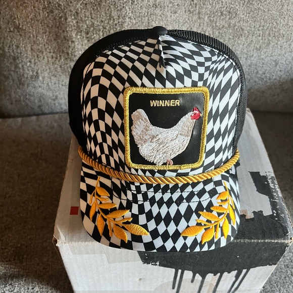 Gorrin Bros Animal The Farm WINNER CHICKEN Trucker Hat Exclusive Drop - Picture 1 of 10